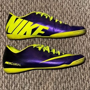 Nike Mens Mercurial Indoor Soccer Shoes